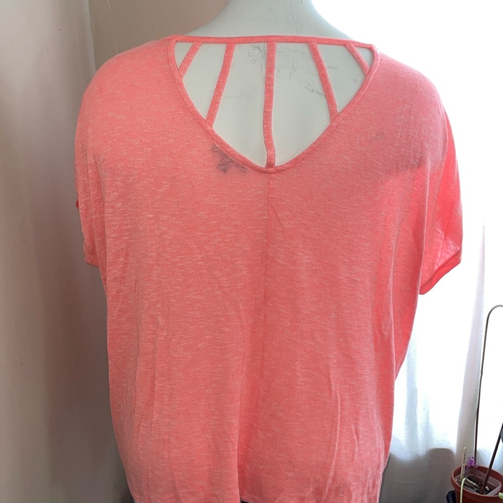 Pink Active Top - Picture 2 of 6